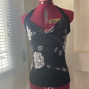 CHADO women black and white flowers cowl neckline Knit halter top. Size S. Used.